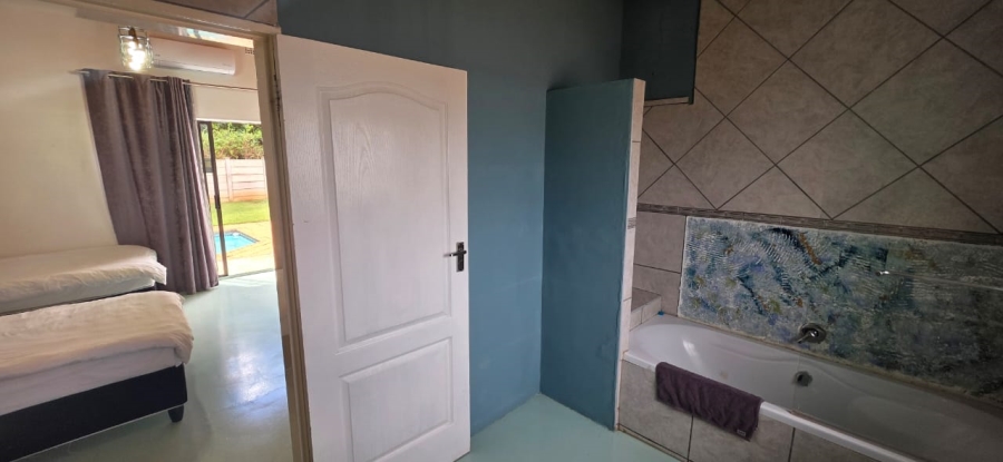 4 Bedroom Property for Sale in Flamwood North West